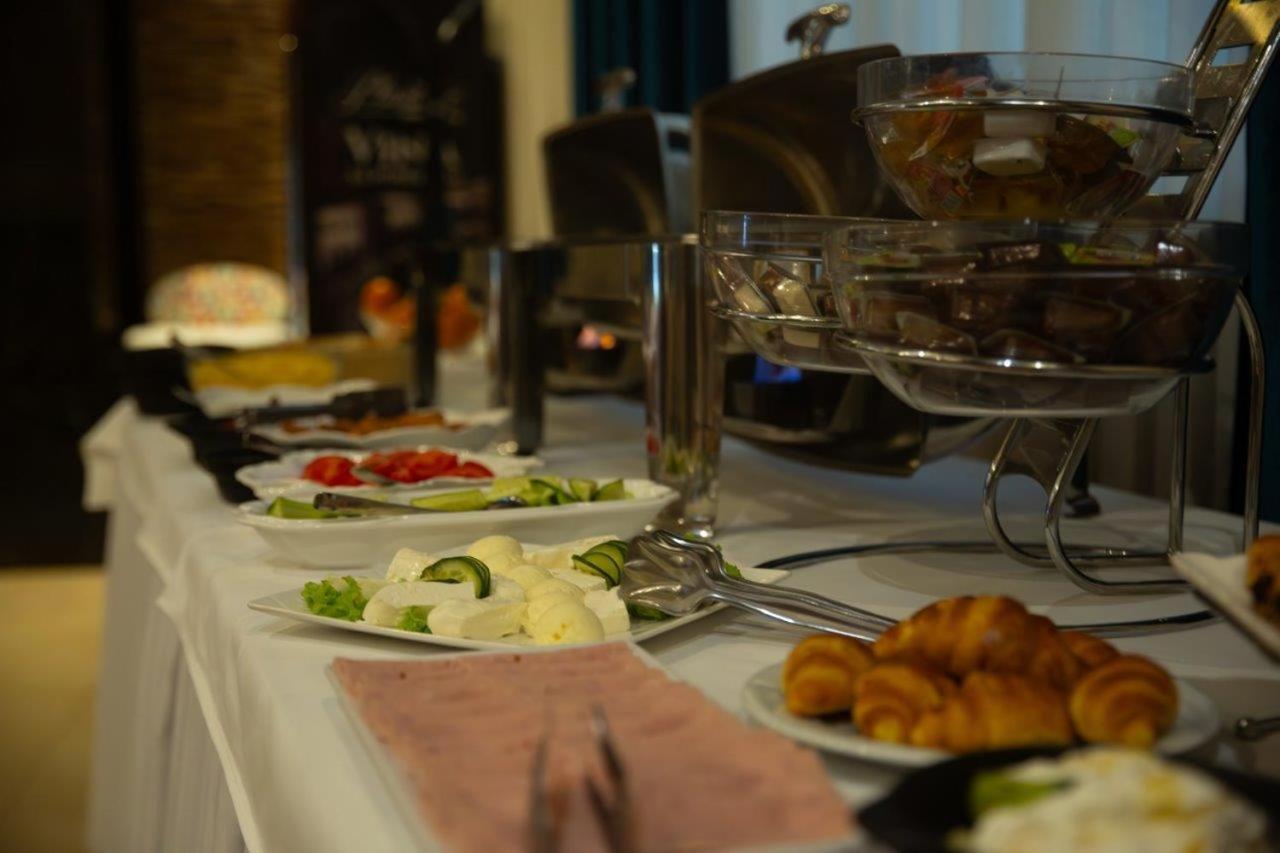 Hotel Prezident Ivanjica Zewnętrze zdjęcie