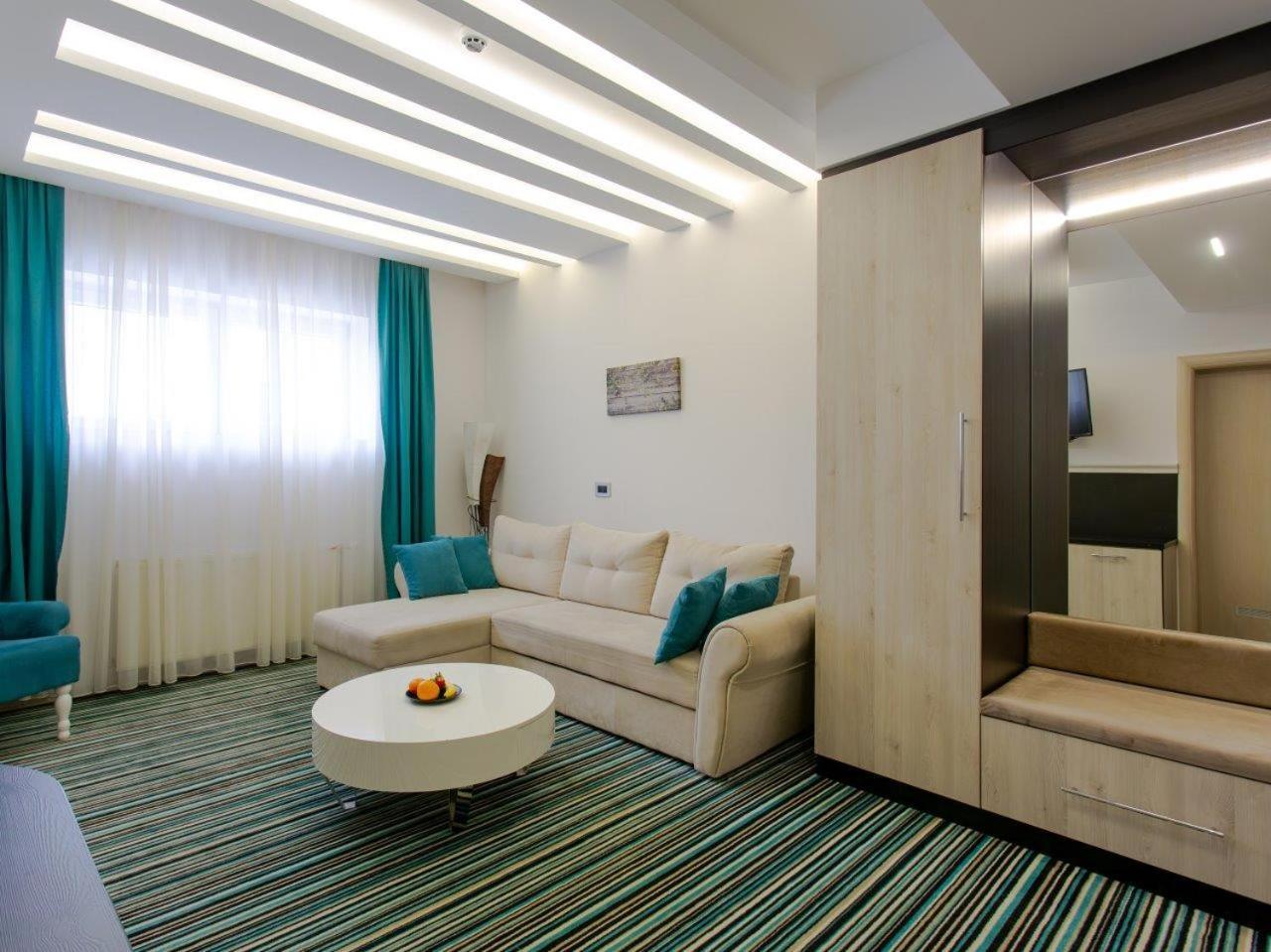 Hotel Prezident Ivanjica Zewnętrze zdjęcie
