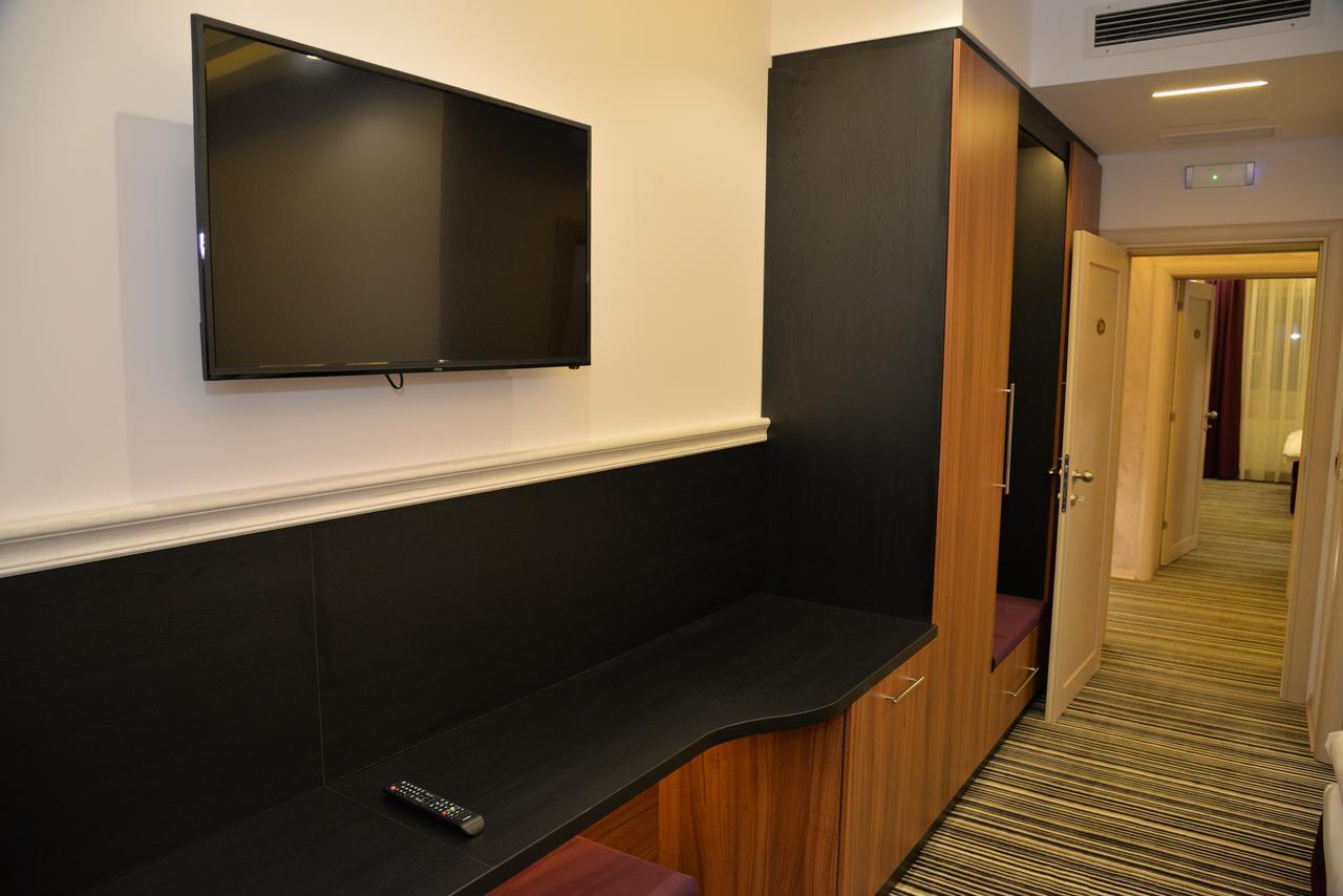 Hotel Prezident Ivanjica Zewnętrze zdjęcie